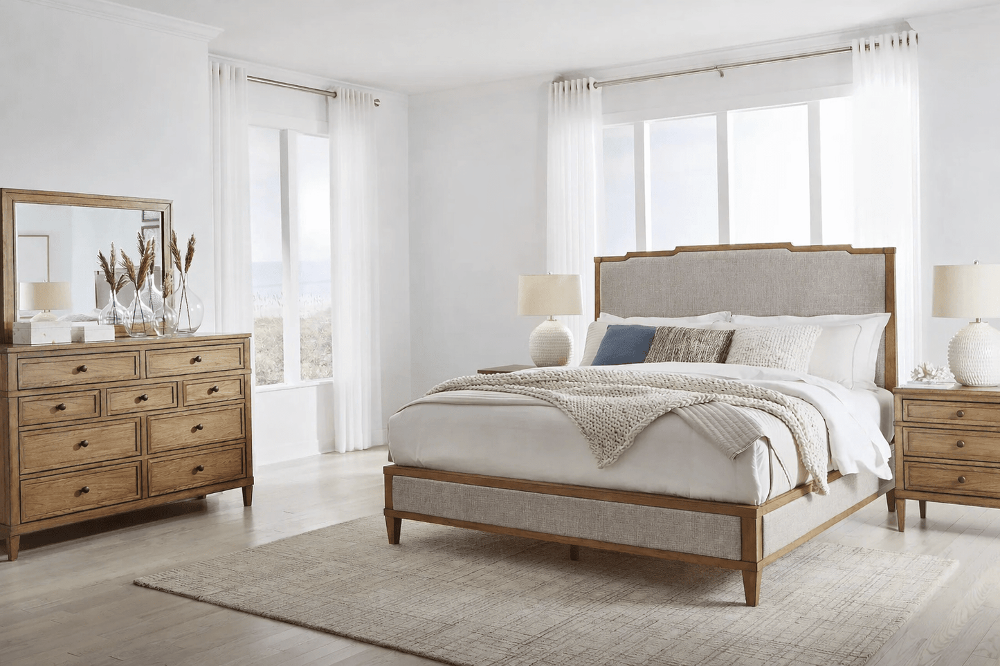 Sharlance Bedroom Set with Chest