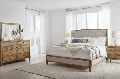 Sharlance Bedroom Set with Chest