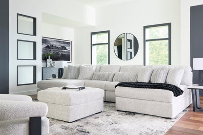 Snodoodle 3-Piece Sectional with Chaise