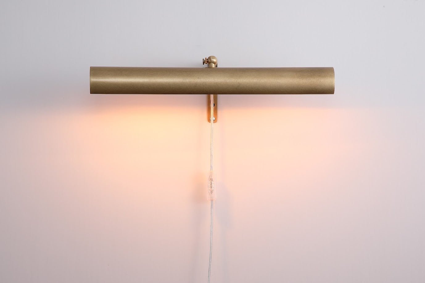 Steel Essence Wall Lamp