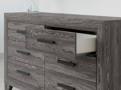 Realyn Bedroom King Set with Chest Offer