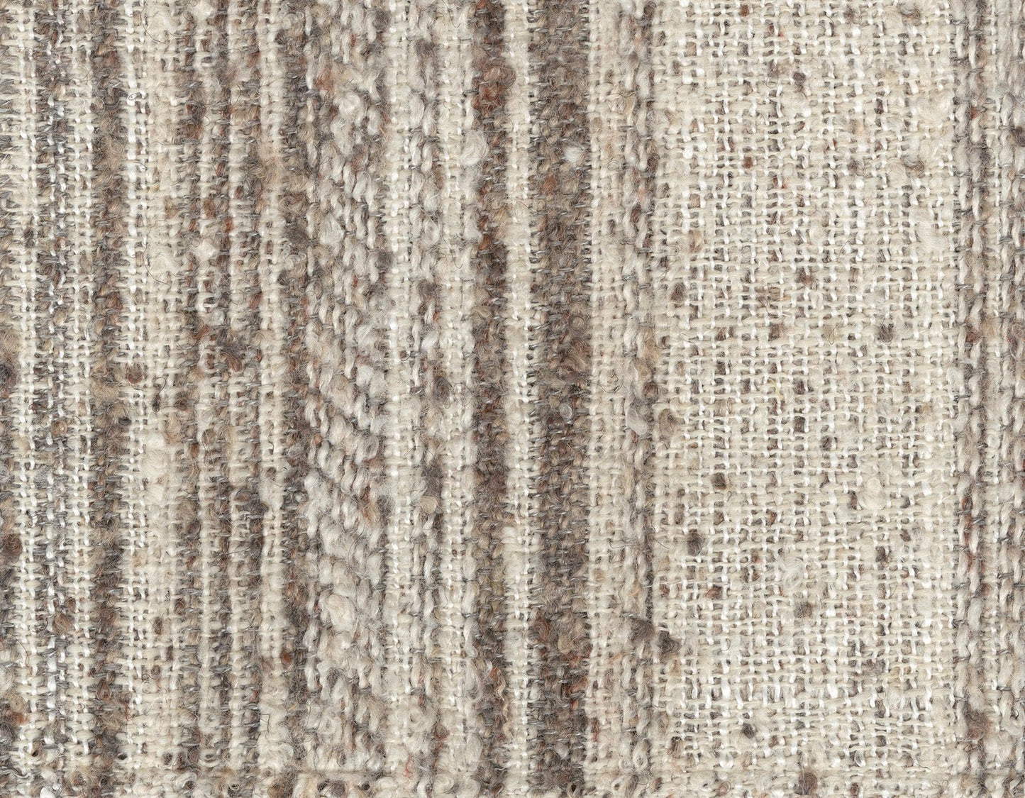 Tildan  WITH FREE TABLES1