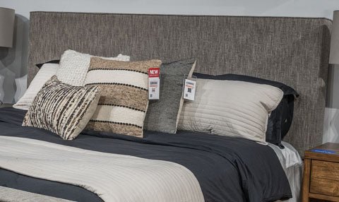 Huntsworth 5-Piece Sectional with Chaise | Ashley Homestore