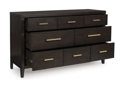 Westonfort King Bedroom Set
