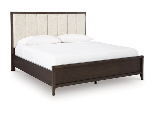 Westonfort King Upholstered Panel Bed