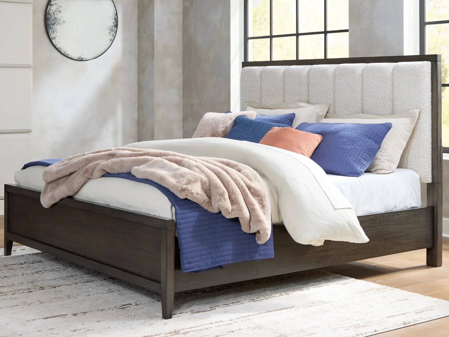 Westonfort King Upholstered Panel Bed