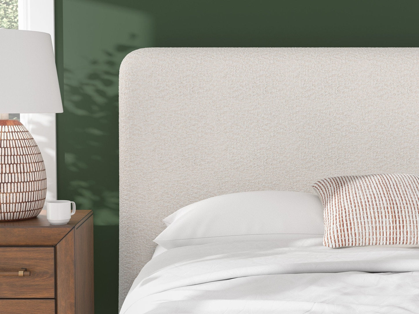 Whittgate King Upholstered Bed