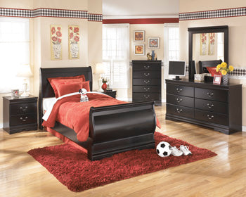 Ashley Homestore |DRESSER B128-31