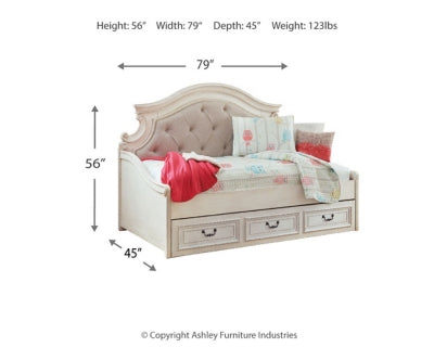 Realyn Twin Day Bed